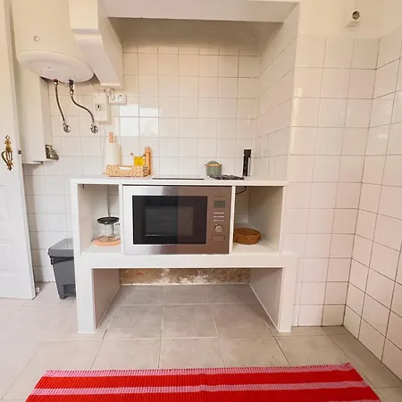 Bright, Spacious And Well-located, By Timecooler Apartment Lisbon
